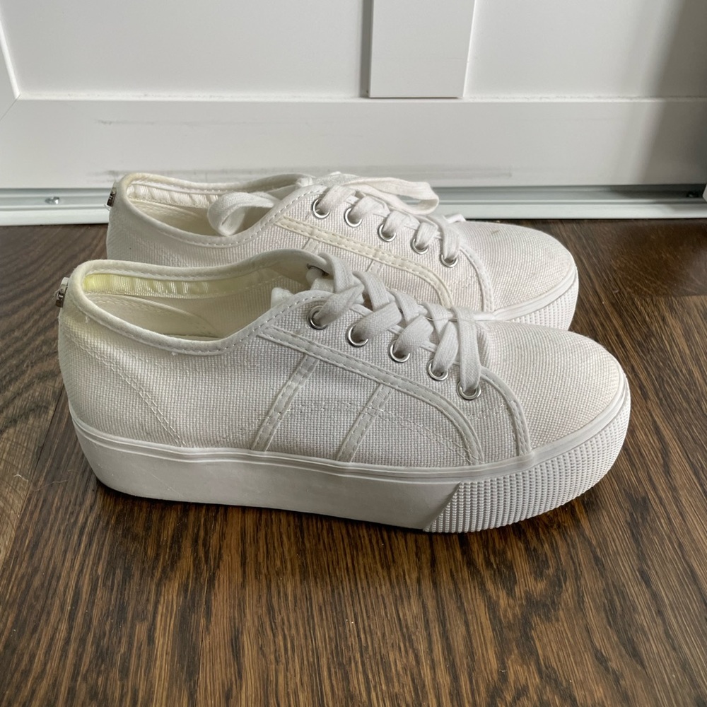 Steve Madden sneakers